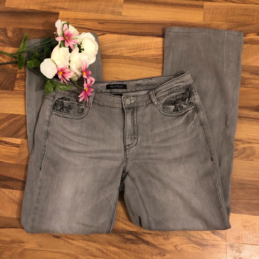 🌺White House / Black Market Blanc jeans size 8R🌺